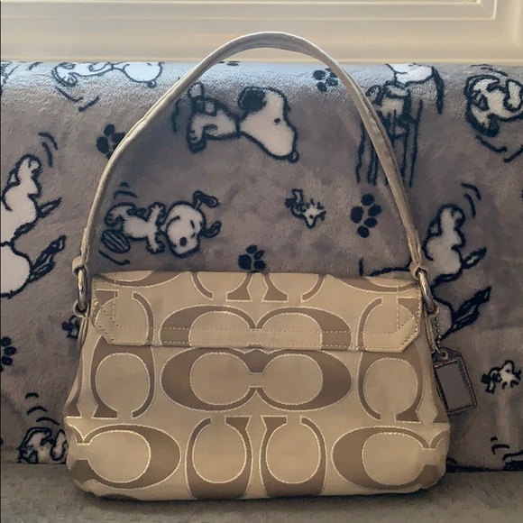 PERFECT/NEW condition Coach set - Picture 3 of 6